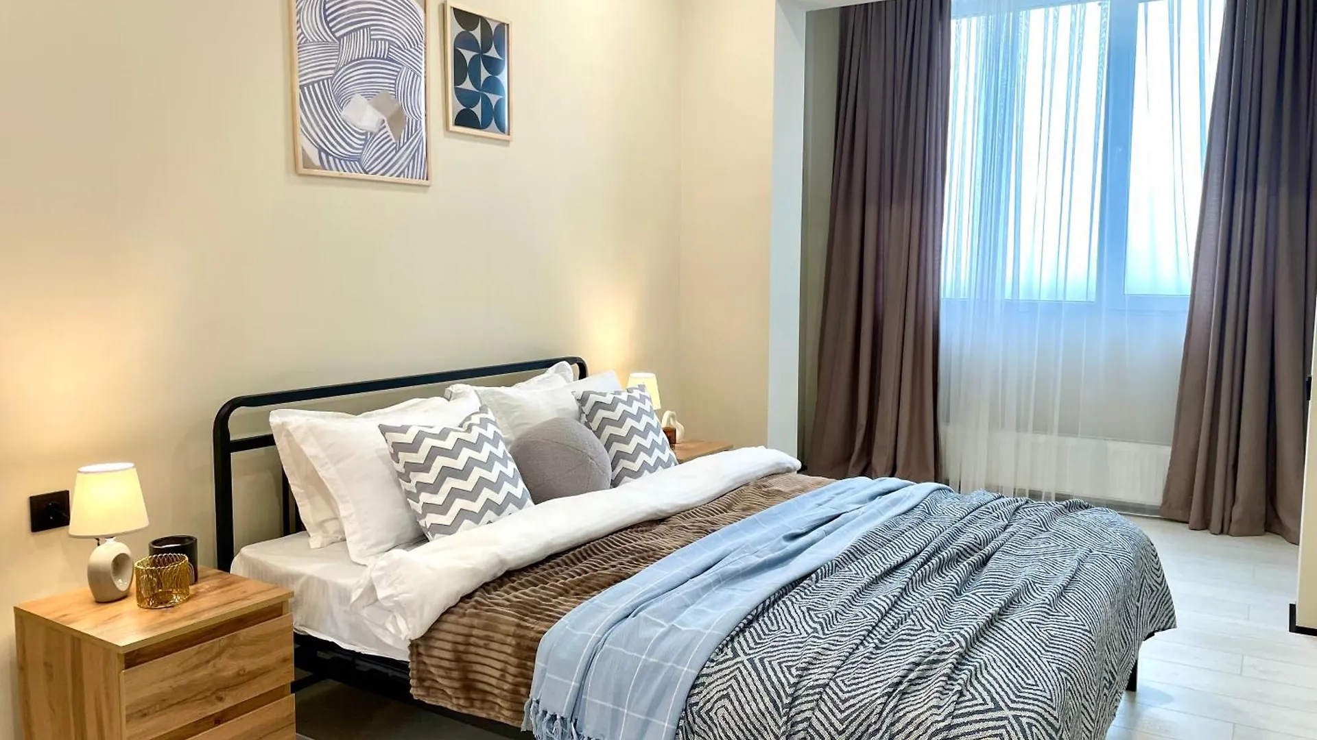 С Шикарным Видом На Город, Komfort City Almatý